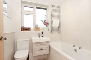 Photo 19- click for photo gallery